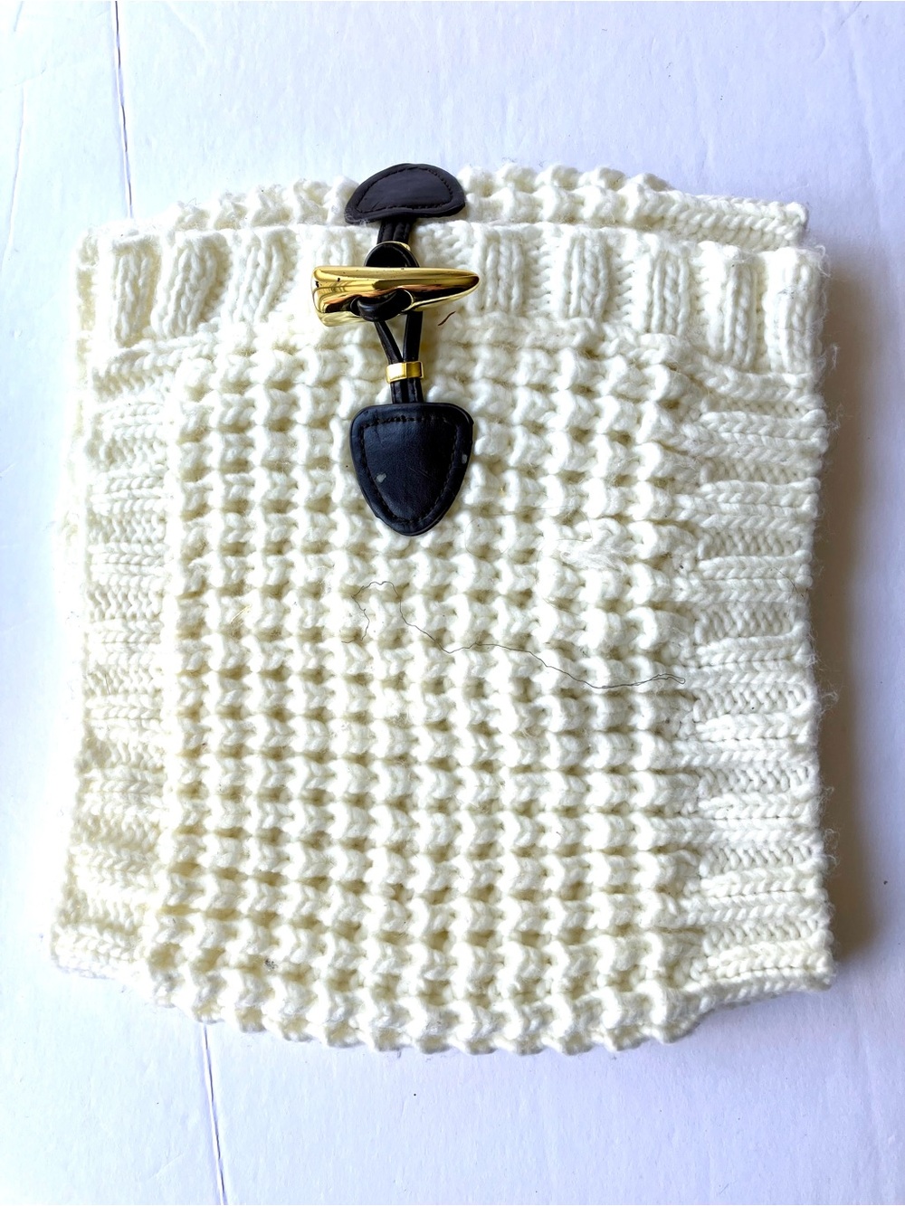 Michael by Michael Kors Toggle Closure Woven Chunky Knit Scarf, colour ivory NWT